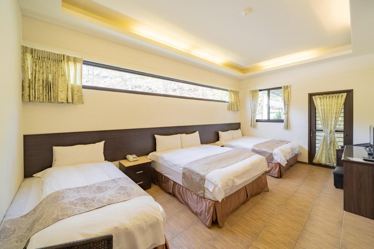 Hua Mu Xing Jing B&B Renai Exterior foto