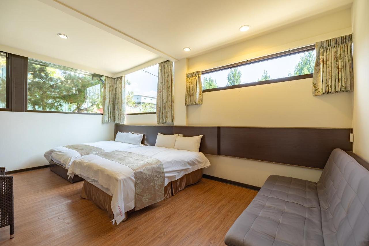 Hua Mu Xing Jing B&B Renai Exterior foto